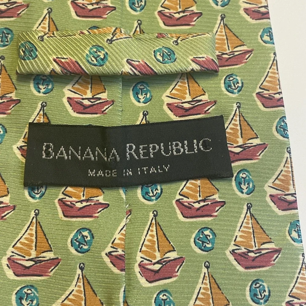 Banana Republic Sail Boat Necktie Mens Green Orange Italian Silk 58